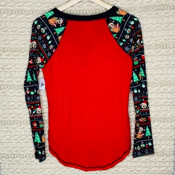 DISNEY CHRISTMAS HENLEY M - Picture 4 of 5
